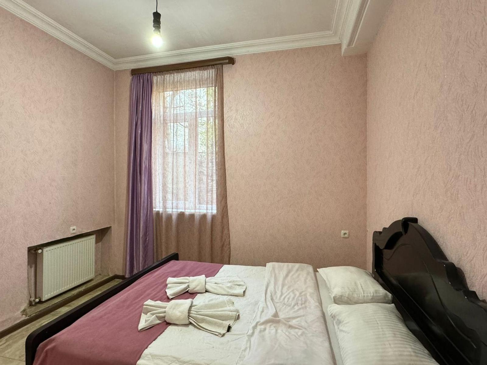 Benene'S Apartments Тбилиси Экстерьер фото