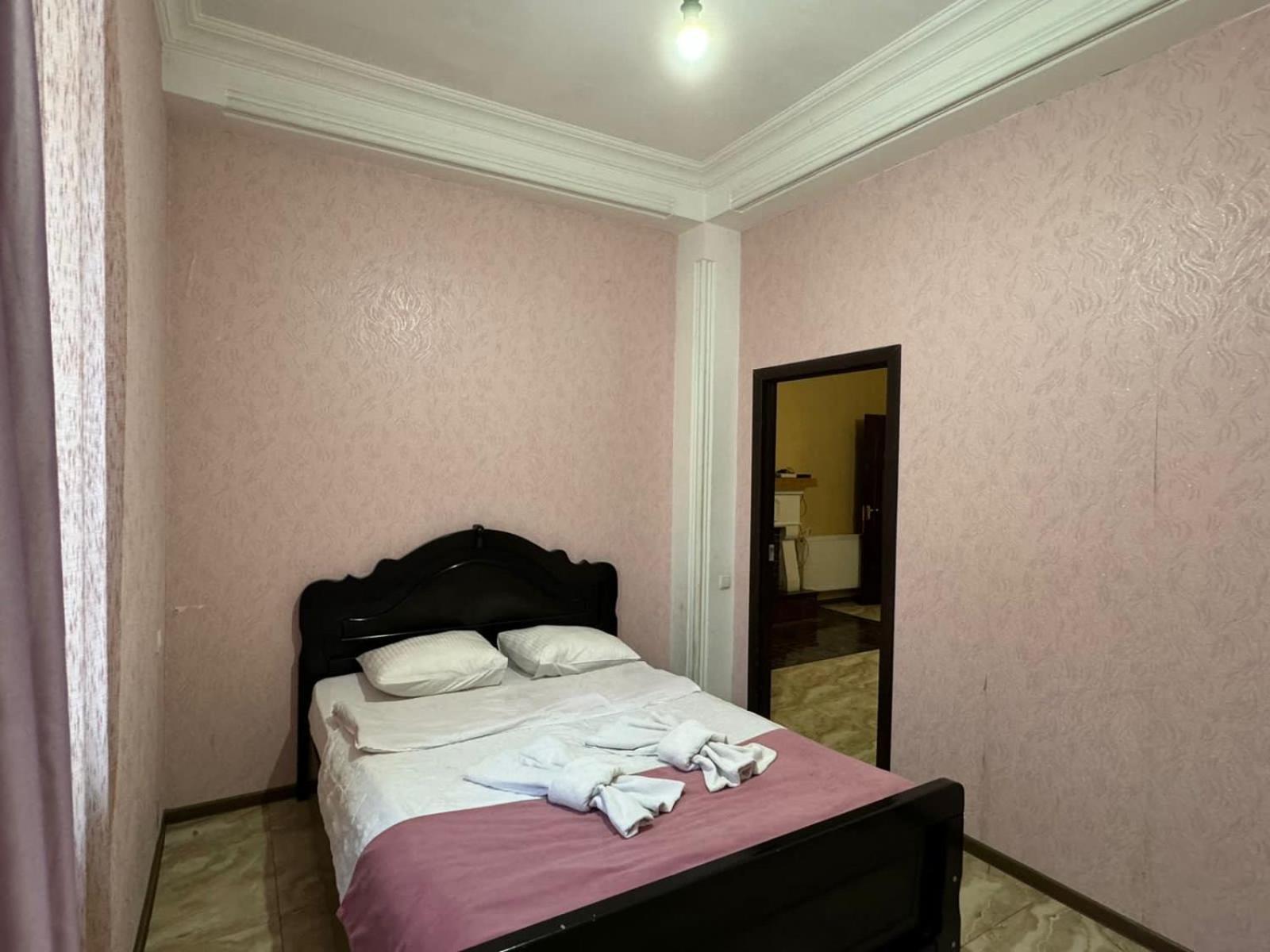 Benene'S Apartments Тбилиси Экстерьер фото